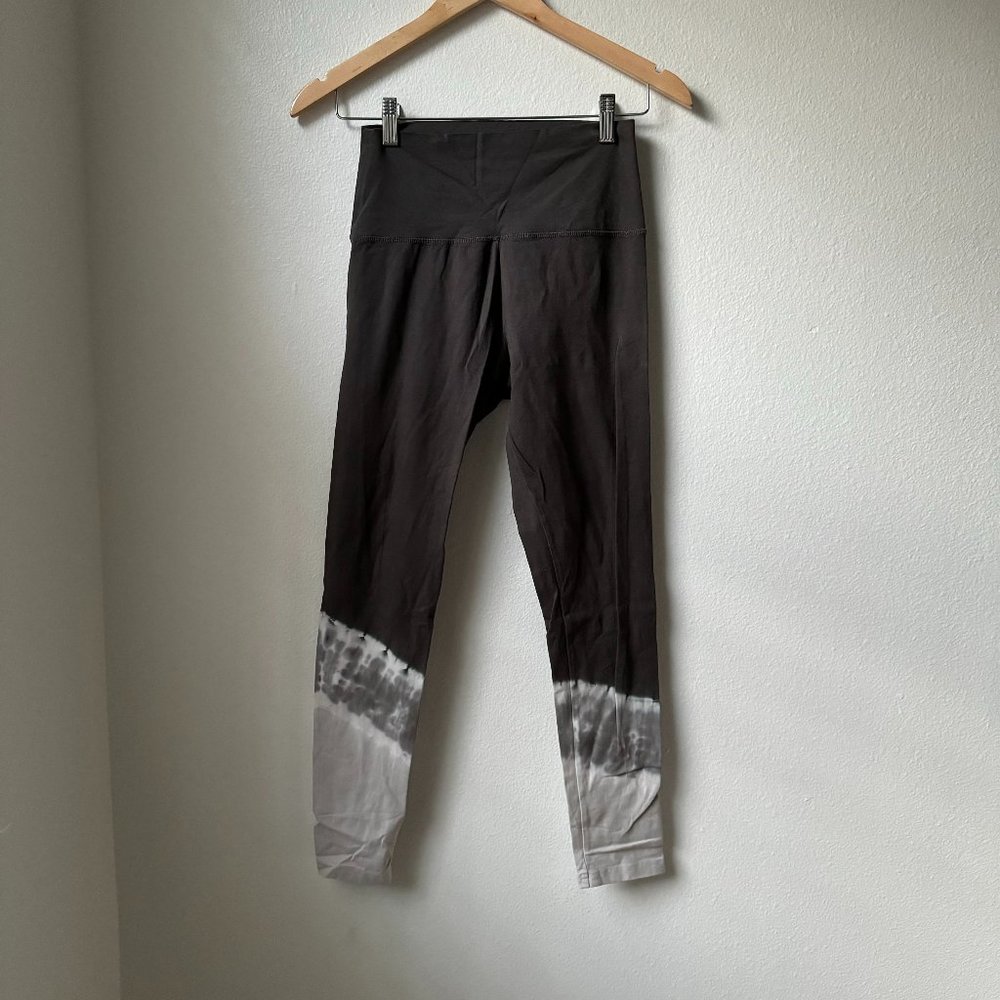 Aerie Tie Dye Leggings - Size Medium